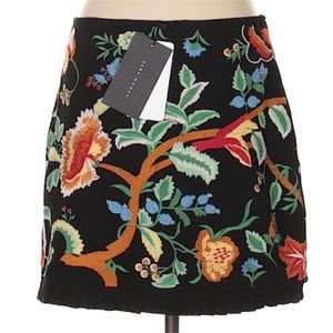 NWT ZARA Embroidered Floral Skirt